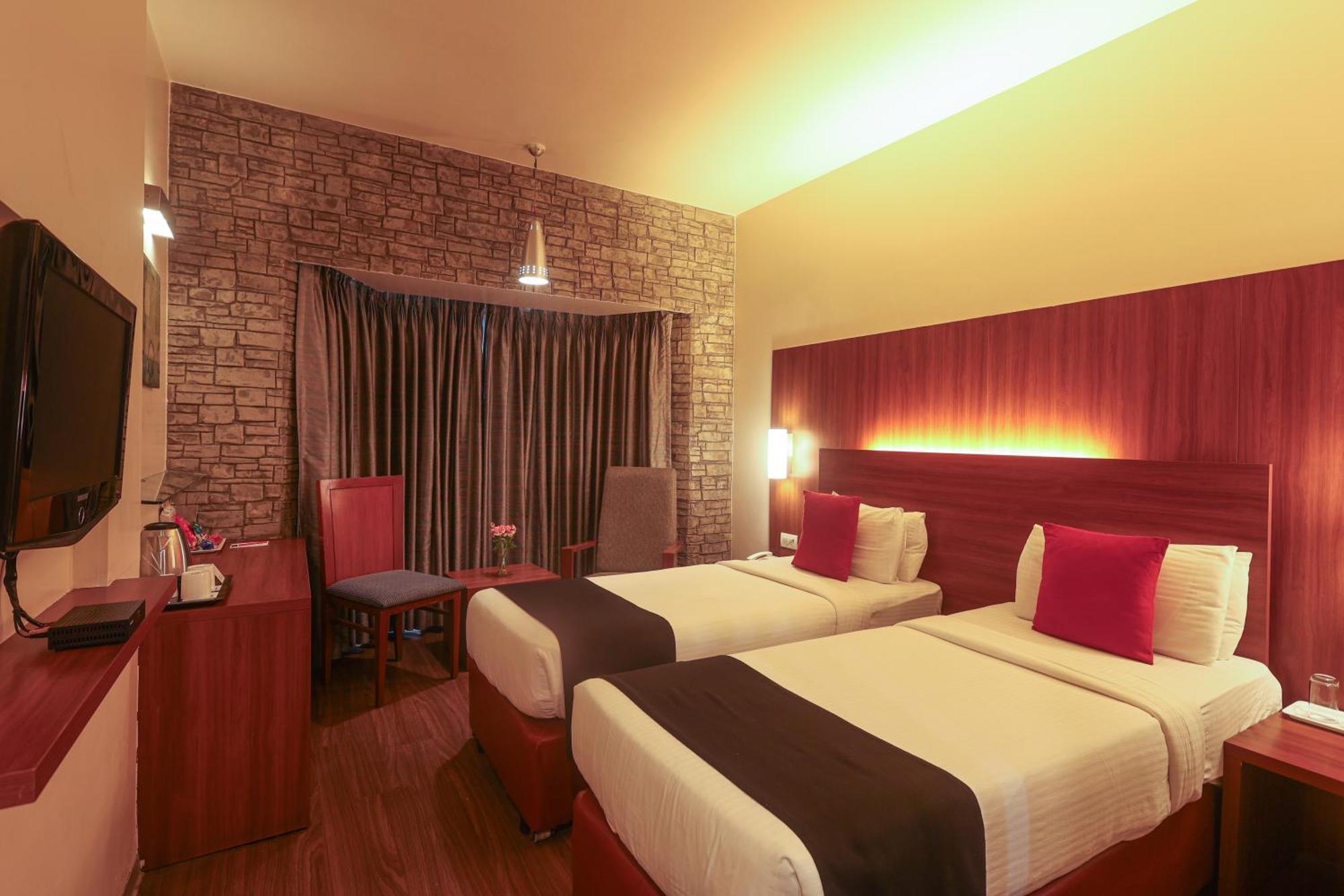 Orbett Hotel Púna Kültér fotó