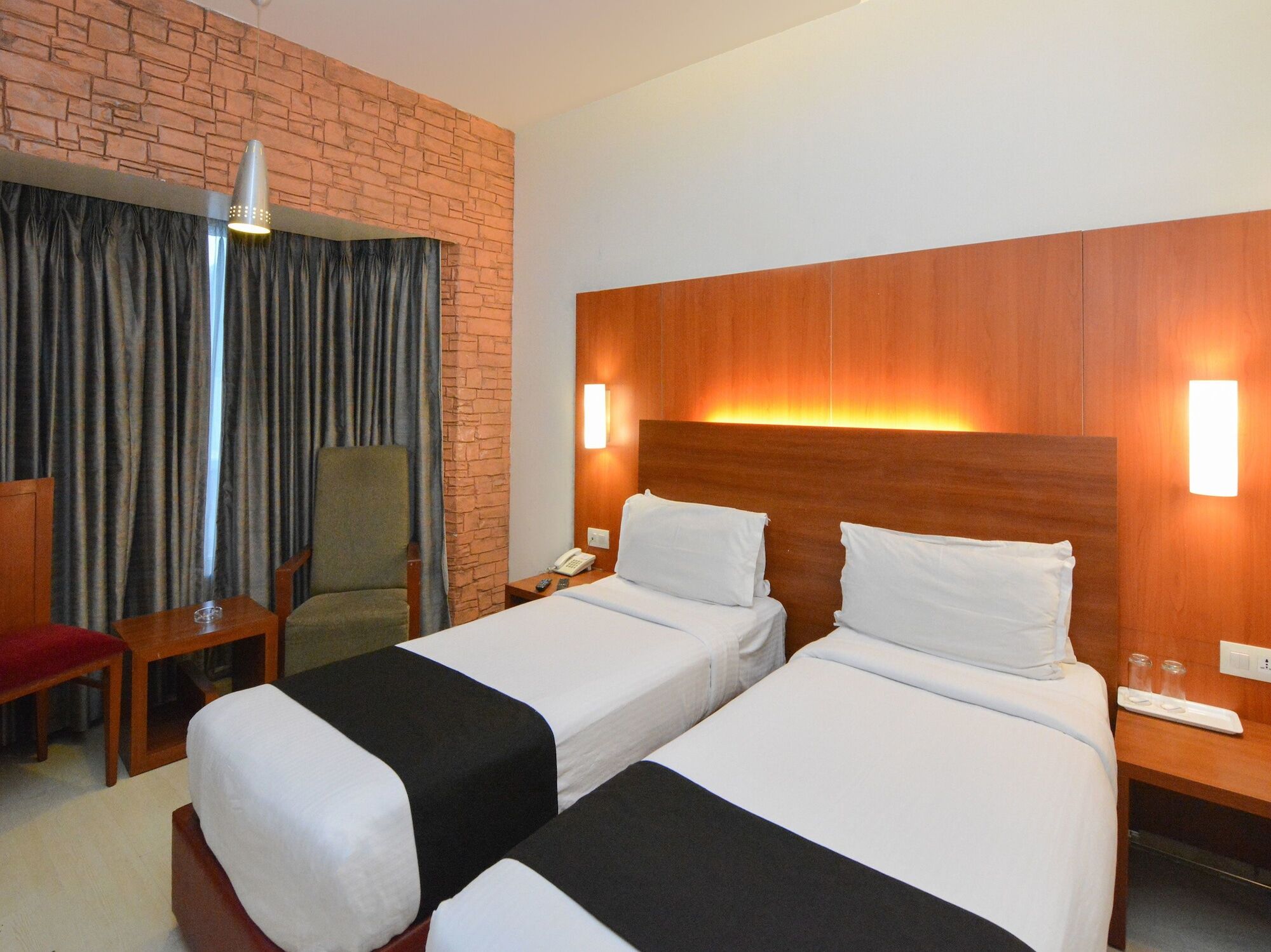Orbett Hotel Púna Kültér fotó